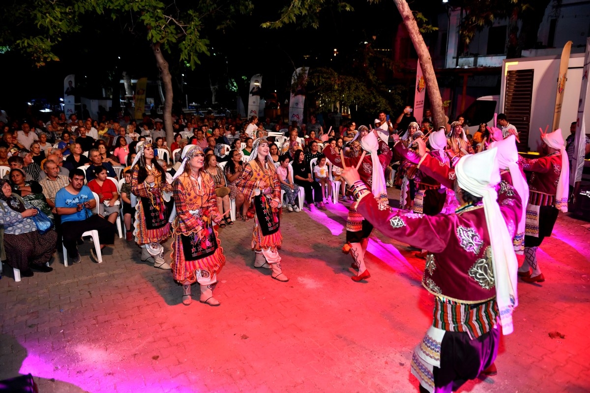 Büyükşehir Belediyesi'nin Yayla Konserleri Yaz Akşamlarına Müzik Dolu Keyif Katıyor