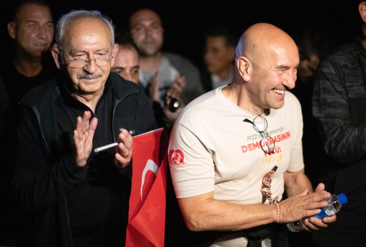 CHP Lideri Kemal Kılıçdaroğlu da katıldı Kocatepe Zafer Yürüyüşü’nde büyük coşku