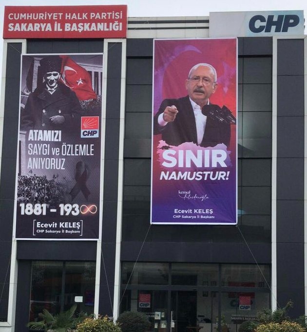 CHP Sakarya'da ″sınır namustur″ pankartı astı