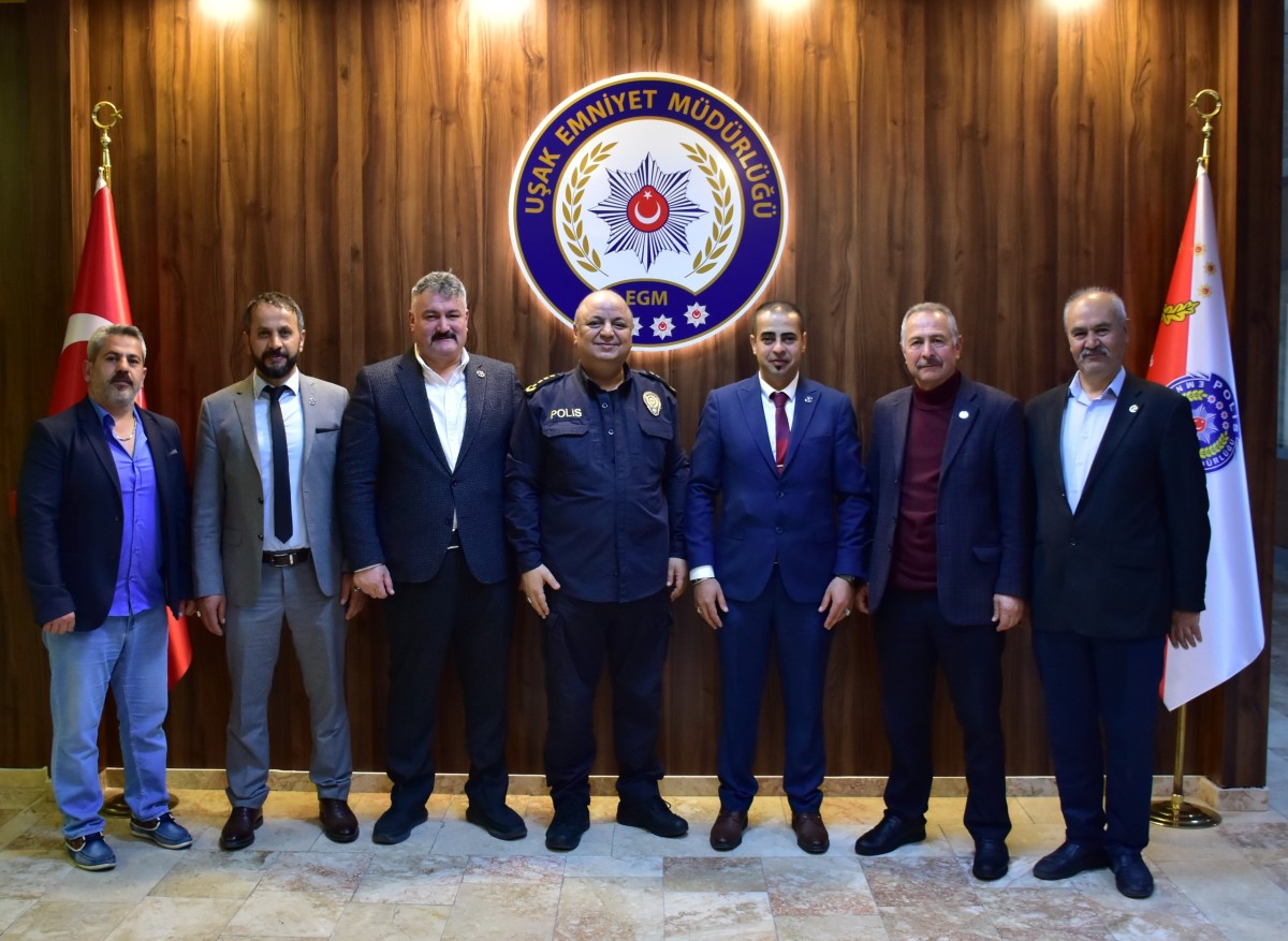 Büyük Birlik Partisi Belediye Başkan Adayı Mehmet Kahveci, Uşak İl Emniyet Müdürü Mehmet Ali Kolcu'yu Makamında Ziyaret Etti