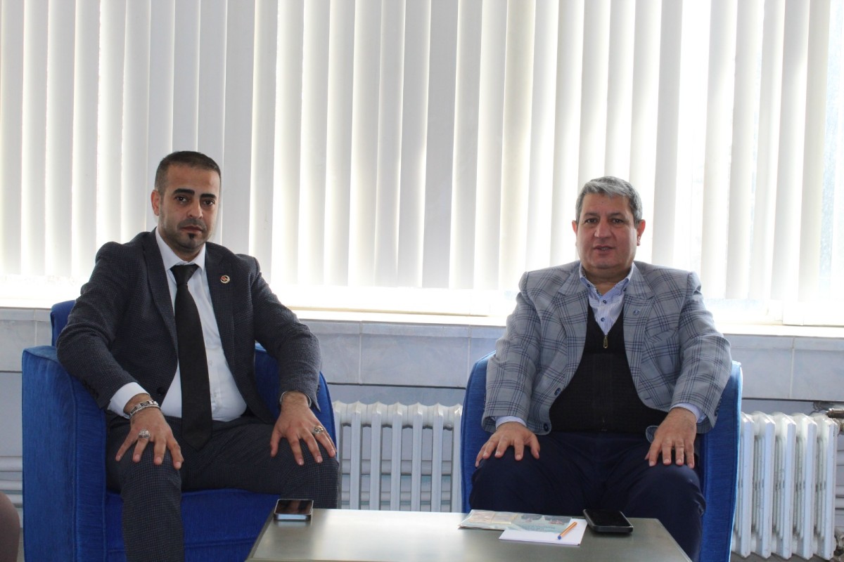  Büyükbirlik Partisi Uşak Belediye Başkan Adayı Mehmet Kahveci, Muhasebeciler Odası Başkanı Mustafa Mıdık'ı Ziyaret Etti